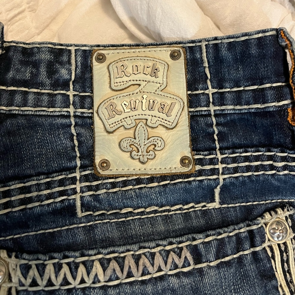 Mens Rock revivals